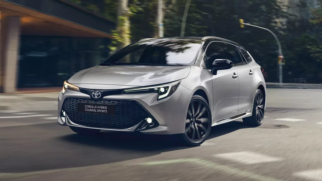Toyota Corolla Touring Sports Hybrid céges tartós bérletre